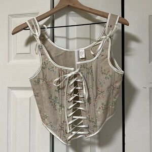 Corset style top // ren faire, cottagecore